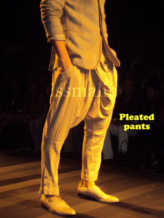 Baggy pleated pants by Tarun Tahiliani