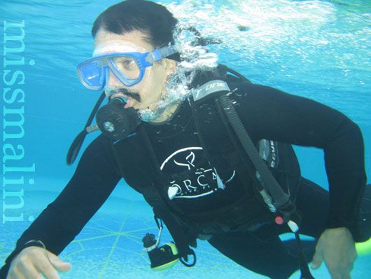 Aamir Khan diving