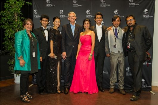 The "Peddlers" team at the premiere (from left to right): Guneet Monga, Siddharth Menon, Kriti Malhotra, international representative from Cannes, Nimrit Kaur, Gulshan Devaiah (!!!), Murari, Anurag Kashyap