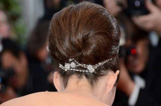 Chopard hair accessory on Marion Cotillard