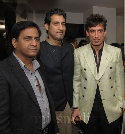 Fashion Guru yogi with Rahul Dev & Atul Wassan