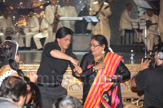 Shah Rukh Khan and Usha Uthup