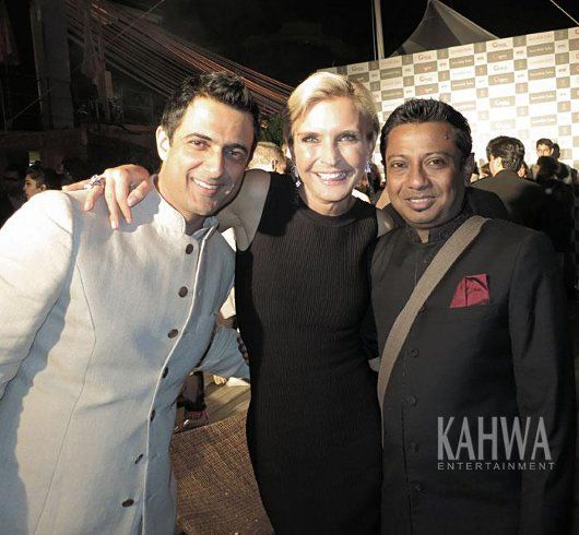 Sanjay Suri & Onir at the Incredible India! party (Photo courtesy | Raj Suri)
