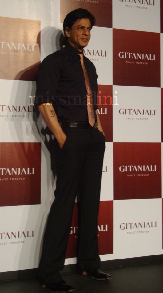 Shah Rukh Khan at a Press Conference for the Gitanjali Group