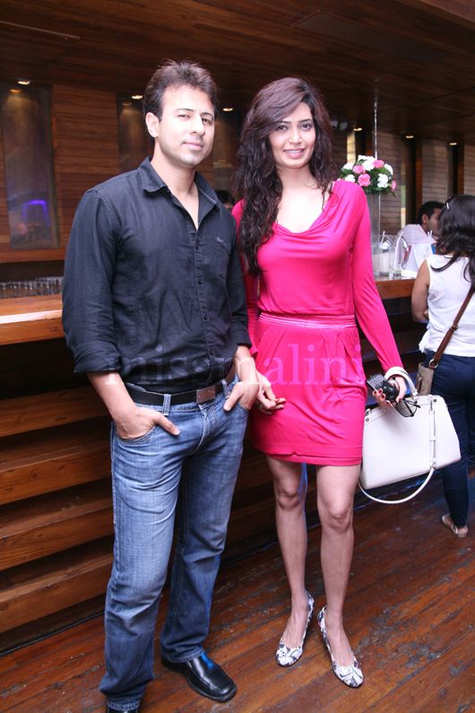 Aryan Vaid  & Karishma Tanna