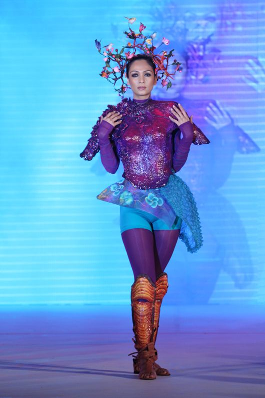 Shamita Singha wears a very futuristic design