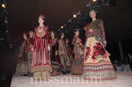 India Inc Fashion Show at Falukhnamah Palace