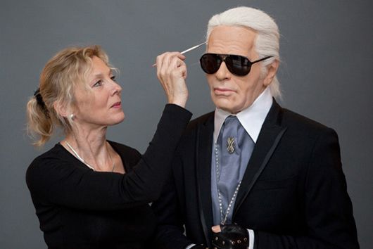Chanel’s Karl Lagerfeld Takes a Year to Get Waxed!