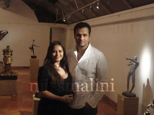 Manasi Joshi Roy with husband Rohit Roy