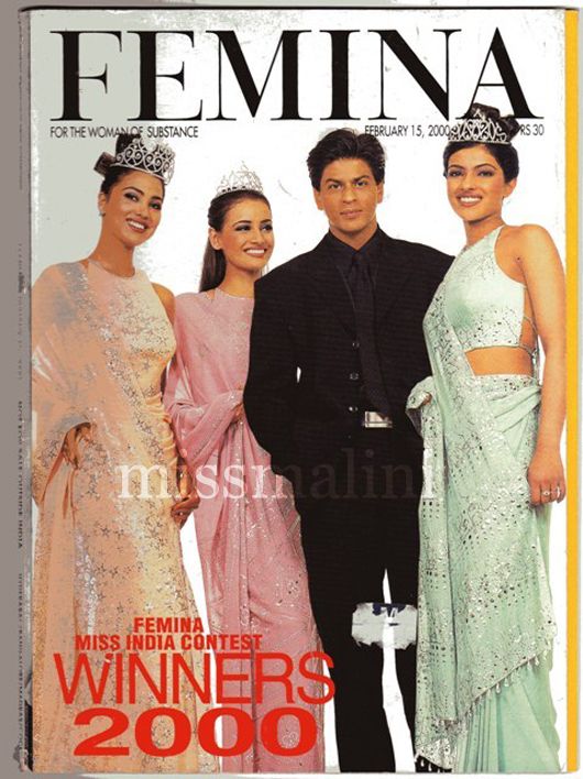 Shah Rukh Khan with Larra Dutta, Dia Mirza and Priyanka Chopra