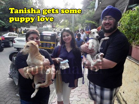 Raveena Tandon, Sohail Khan, Anaida and Tanisha Get Some Puppy Loving and Kitty Kisses