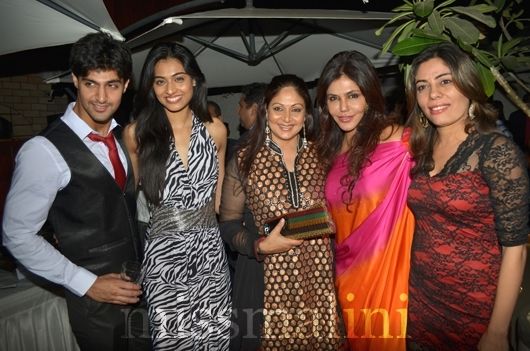 Tanuj Virvani, Neha Hinge, Rati, Nisha, Renu Bhandarkar