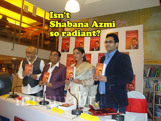 Pritish Nandy, Dr. Mukesh Batra, Shabana Azmi & Dr. Akshay Batra