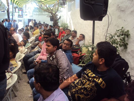 Crowds waiting for Shah Rukh Khan at Olive in Mumbai