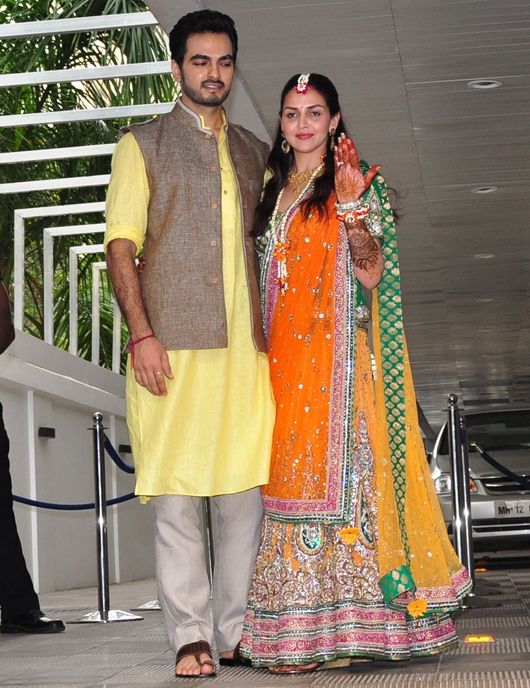 Who Attended (and Who Missed!) Esha Deol’s Mehendi