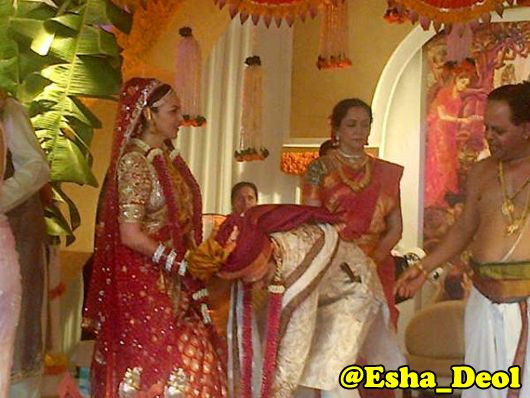 Esha Deol and Bharat Takhtani get married this morning