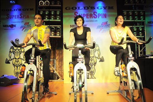 Istayak Ansari - COO of Gold's Gym India, Mandira Bedi and Instructor Vidisha Roy