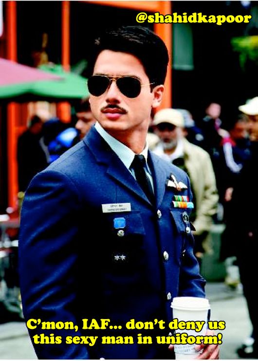 Shahid Kapoor in uniform (photo courtesy | fenilandbollywood.com)