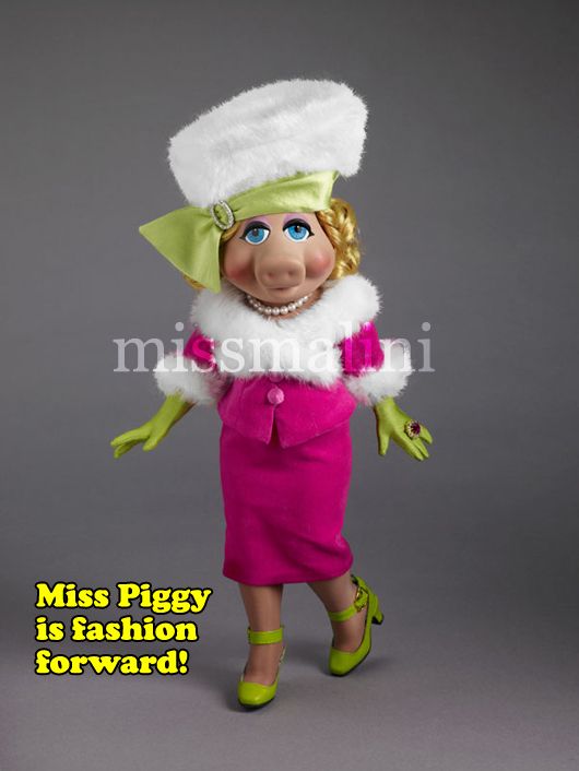 Miss Piggy is as fashionable as one can be
