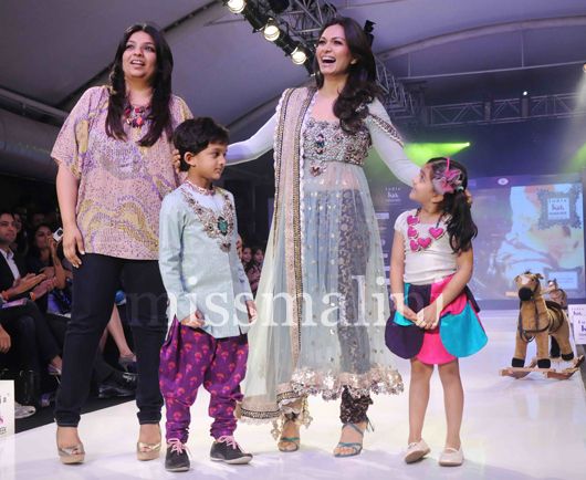 Maria Goretti Warsi and Her Children Walk the Ramp for Payal Singhal on Day 3 of India Kids Fashion Week