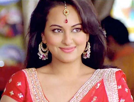 Sonakshi Sinha's expressions