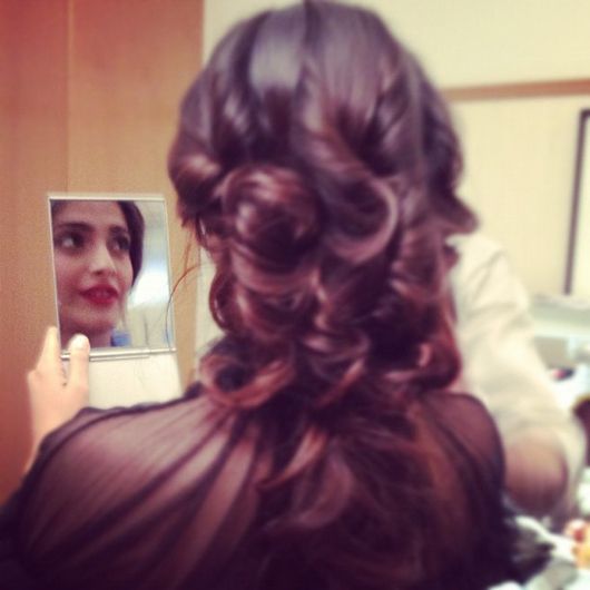 Rhea kapoor, Sonam's sister, tweeted this photo of her hairstyle