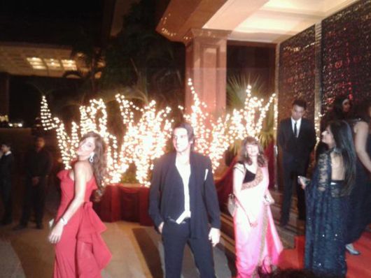 Farah Khan Ali arrives with actor brother Zayed Khan and mother Zarine