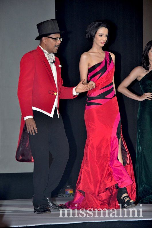 Narendra Kumar and a model in his dress Narendra Kumar and a model in his dress