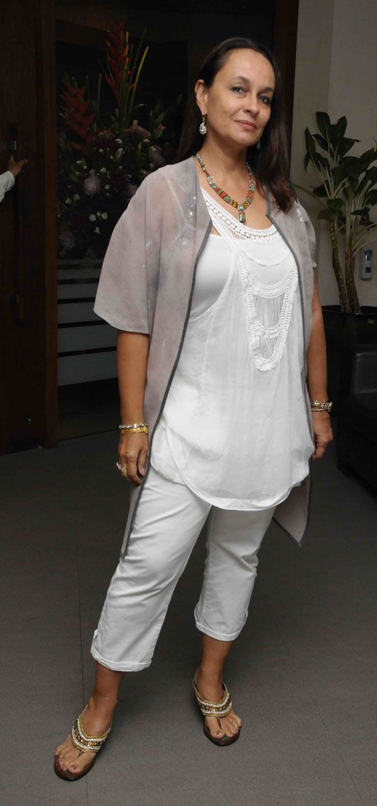 Soni Razdan