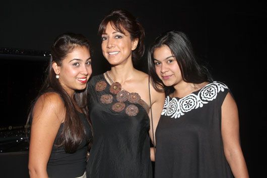 Malini Ramani, Ayesha Dhakar and a friend Malini Ramani, Ayesha Dhakar and a friend