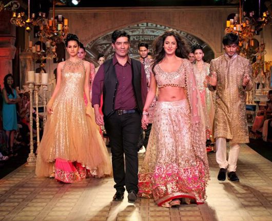 Manish Malhotra takes a bow