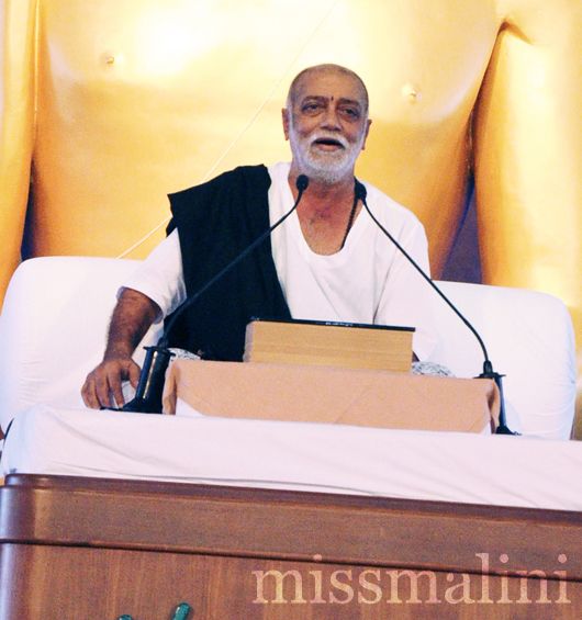 Morari Bapu