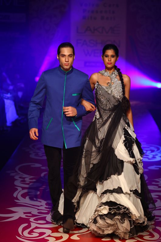 Models in Ritu Beri creations