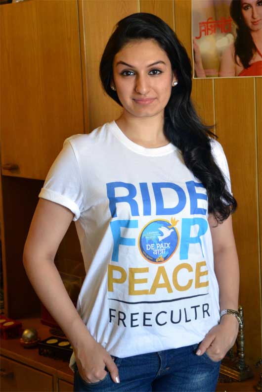 Support De Paix Yatra With FREECULTR Tees!
