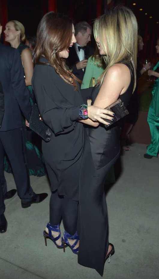 Drew Barrymore & Jennifer Aniston at the LACMA 2012 Art + Film Gala