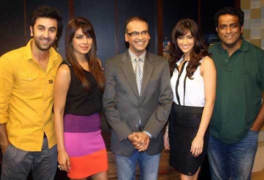 Komal Nahta With Anurag, Ranbir, Priyanka & Ileana D'cruz