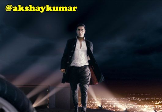Bid for Akshay Kumar’s Suit from OMG Oh My God!