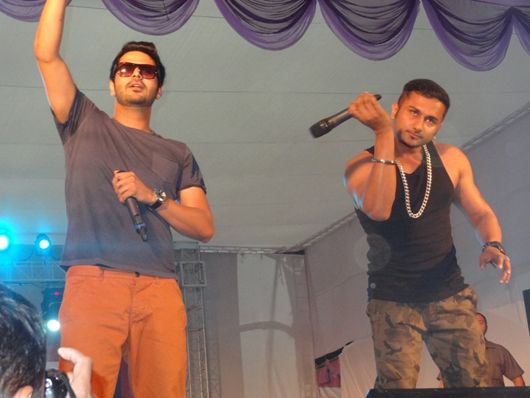 Yo Yo Honey Singh (right) performs at Momentum 2012