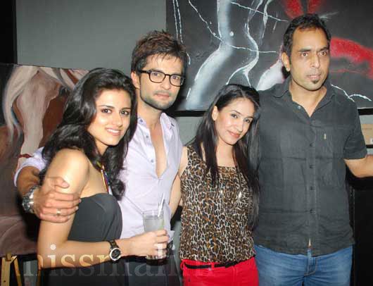 Ridhi and Rakesh with friends