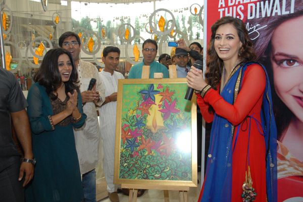 Actress Dia Mirza celebrates Diwali at The Body Shop in Delhi