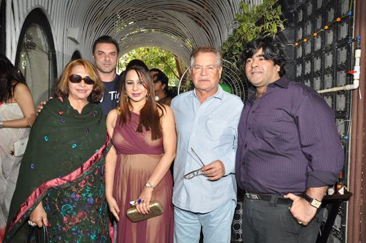 Helen, Sohail Khan, Payal Datwani, Salim Khan and Ashok Datwani