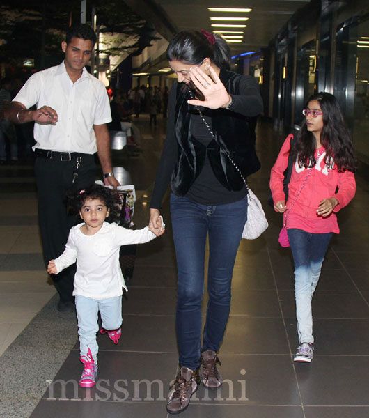 Sushmita Sen with Daughters Alisah & Renee