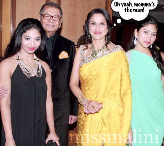 Shobhaa De and family