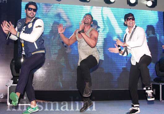 Yo Yo Honey Singh Rocks Mumbai With Bhangra &#038; Hip-Hop