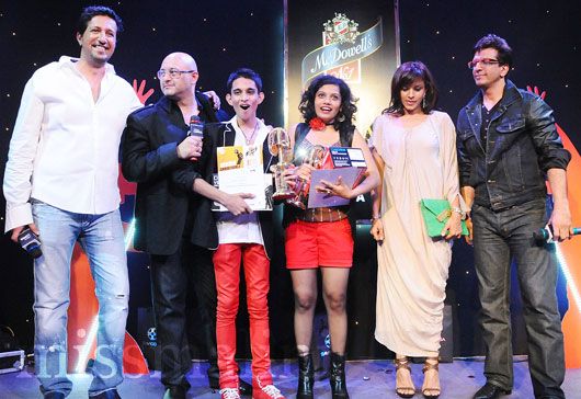 KWC Finale Winners Faizan Khurshid and Sharvari Deshpandey with Judges