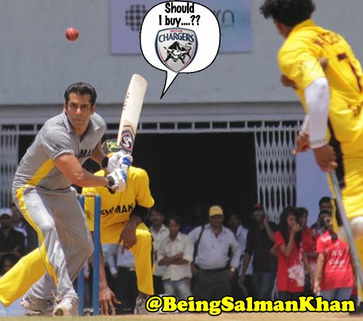 Salman Khan, Shah Rukh Khan to War on the Cricket Pitch?*