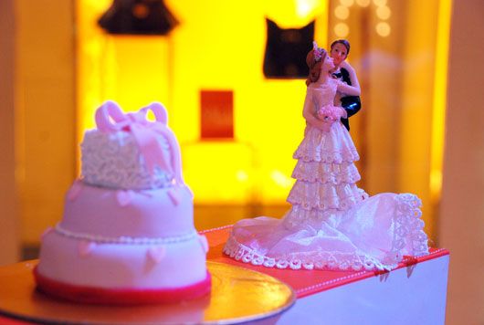 Wedding Themed Cupcakes from the Oberoi Patisserie & Delicatessen
