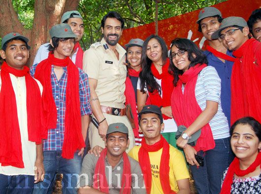 Arjun Rampal with participants