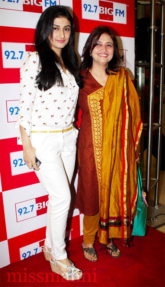 Spotted: Ragini Khanna and Kamini Khanna at 92.7 BIG FM