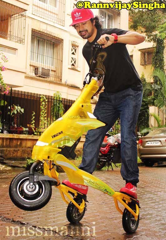 Rannvijay Singh tries out a trick on the Trikke